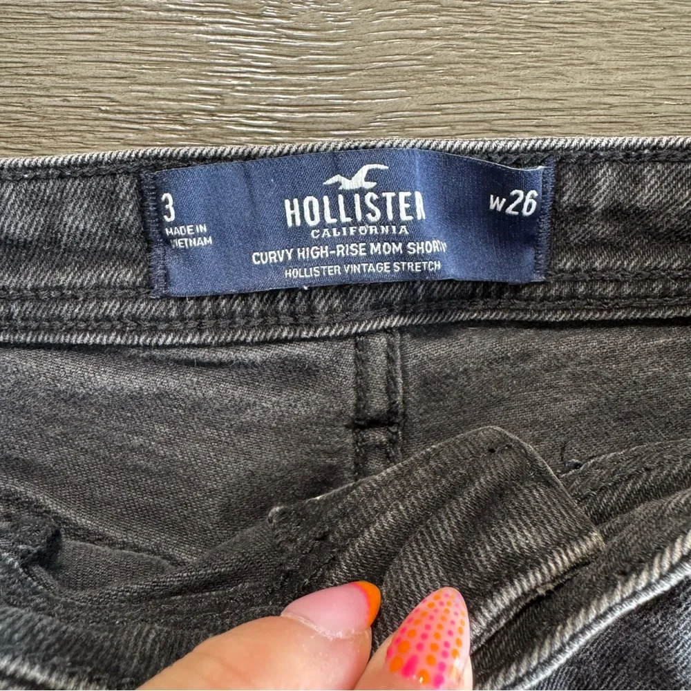 Hollister Black Denim Distressed Shorts 26